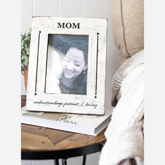 Mom Photo Frame – Rustic Whitewashed Wood - Picture 2 of 8